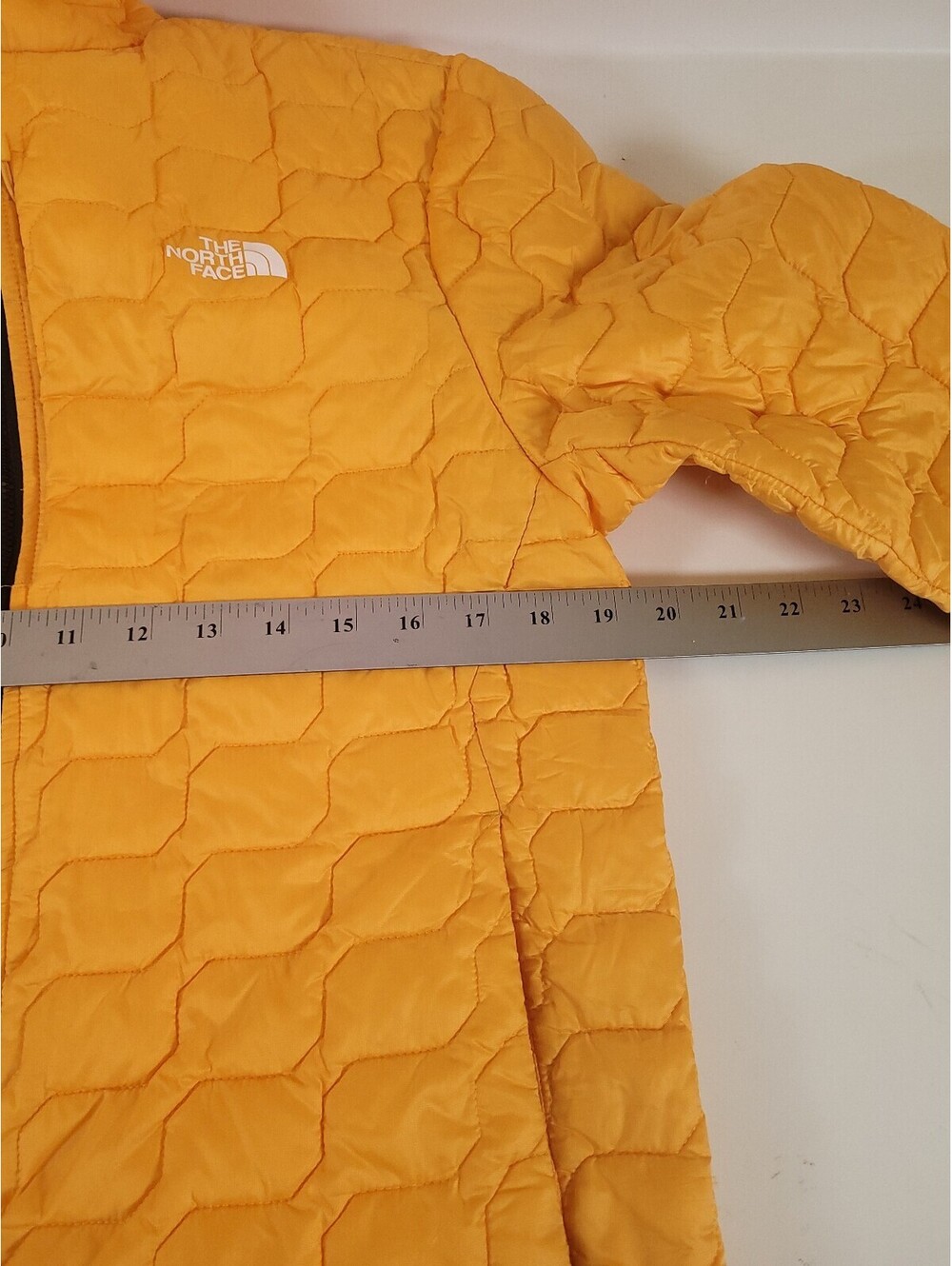 North face Thermoball puffer jacket mens small yellow hooded winter jacket - Picture 9 of 9